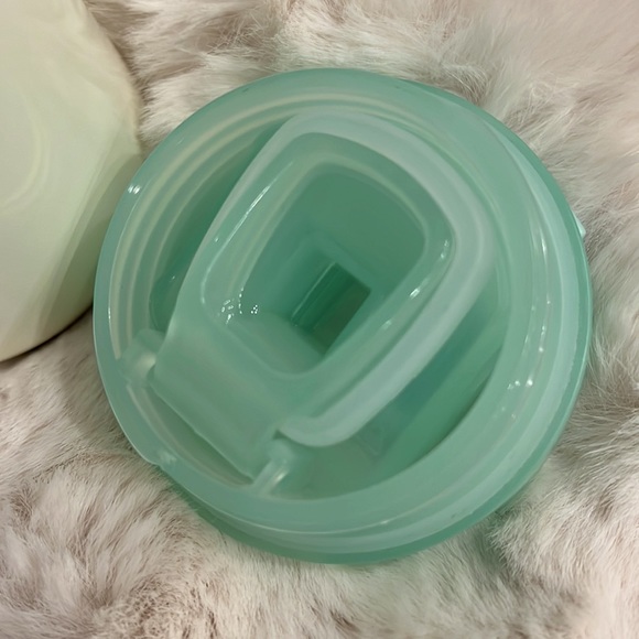 STARBUCKS | NWT 2023 Pearl White Mint 16oz Insulated Tumbler - Picture 8 of 8